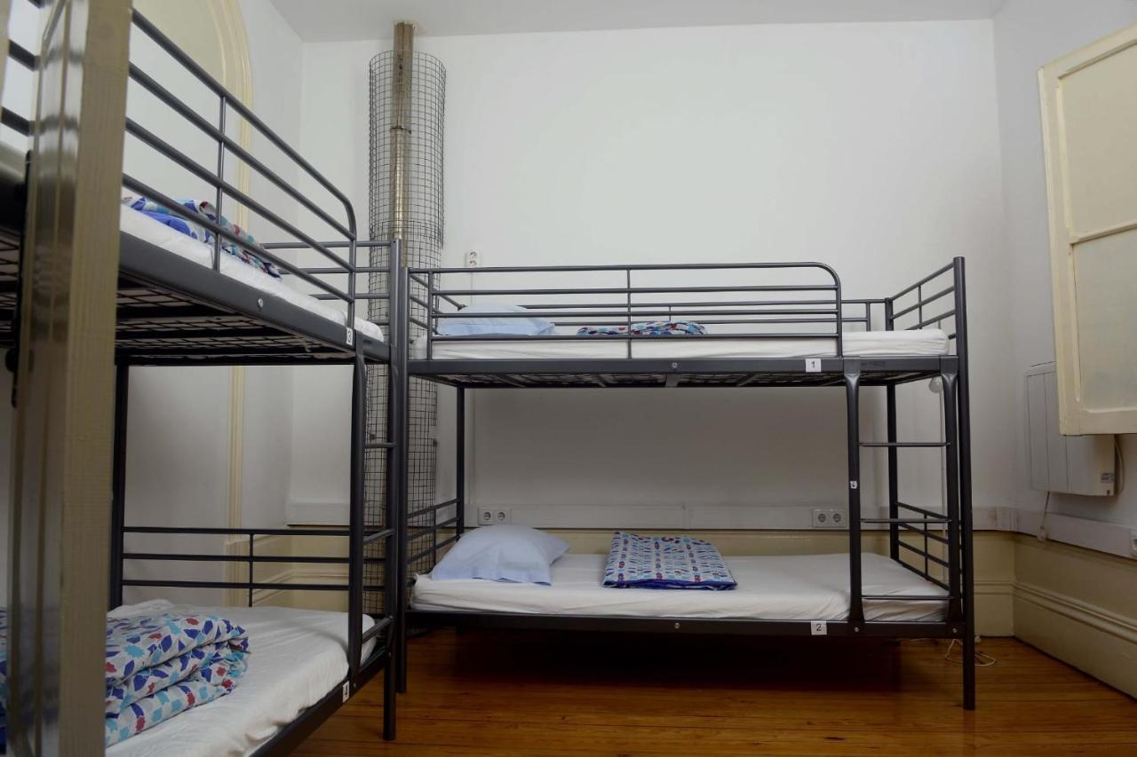 Bed 4-Bed Dormitory Room,1200265330:JPEG